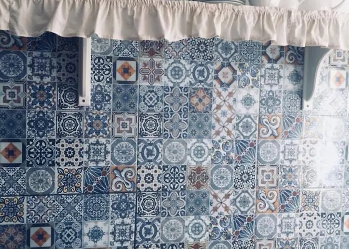 Le Rose Bed & Breakfast