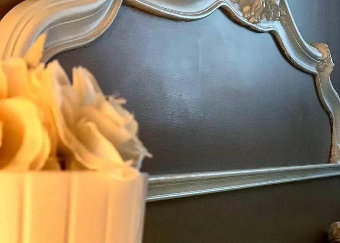 Le Rose Bed & Breakfast