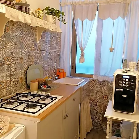 Le Rose Oda ve Kahvaltı Salerno