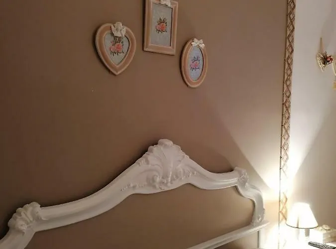 Le Rose Panzió Salerno